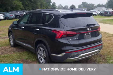 More photos of 2021 Hyundai Santa Fe SEL at ALM Hyundai Lumberton, NC