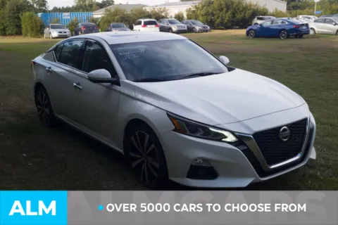 Photos of 2020 Nissan Altima 2.5 Platinum for sale in Lumberton, NC at ALM Hyundai Lumberton