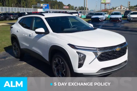Another view of 2025 Chevrolet Trax LT for sale in Lumberton, NC at ALM Hyundai Lumberton