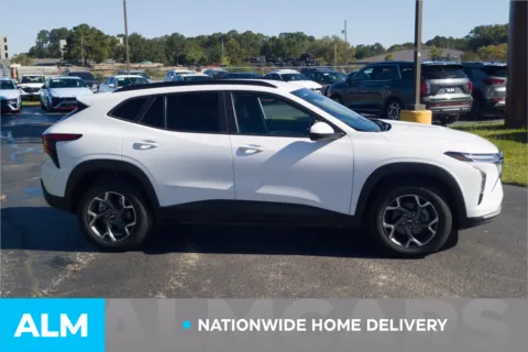 More photos of 2025 Chevrolet Trax LT at ALM Hyundai Lumberton, NC
