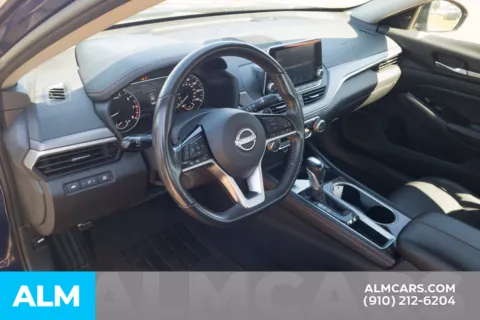More photos of 2024 Nissan Altima 2.5 SR at ALM Hyundai Lumberton, NC