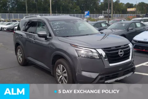 Another view of 2025 Nissan Pathfinder SL for sale in Lumberton, NC at ALM Hyundai Lumberton