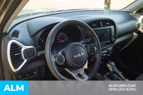More photos of 2022 Kia Soul LX at ALM Hyundai Lumberton, NC