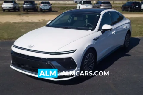 White 2025 Hyundai Sonata Hybrid Limited for sale in Lumberton, NC