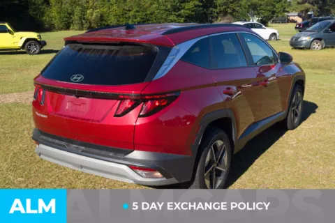 Another view of 2025 Hyundai Tucson SEL for sale in Lumberton, NC at ALM Hyundai Lumberton