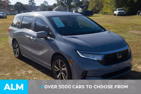 Photos of 2024 Honda Odyssey Touring for sale in Lumberton, NC at ALM Hyundai Lumberton