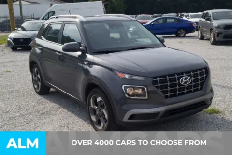 Photos of 2025 Hyundai Venue SEL for sale in Florence, SC at ALM Hyundai Florence
