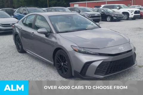 Photos of 2025 Toyota Camry SE for sale in Florence, SC at ALM Hyundai Florence