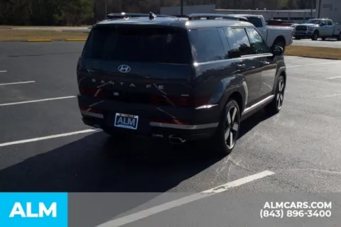 More photos of 2025 Hyundai Santa Fe Limited at ALM Hyundai Florence, SC