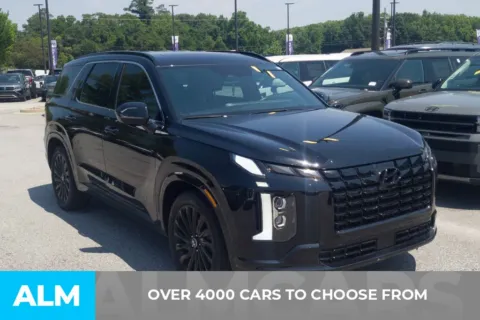 Photos of 2025 Hyundai Palisade Calligraphy Night Edition for sale in Florence, SC at ALM Hyundai Florence