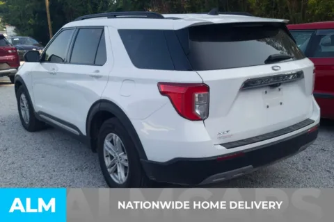More photos of 2022 Ford Explorer XLT at ALM Hyundai Florence, SC