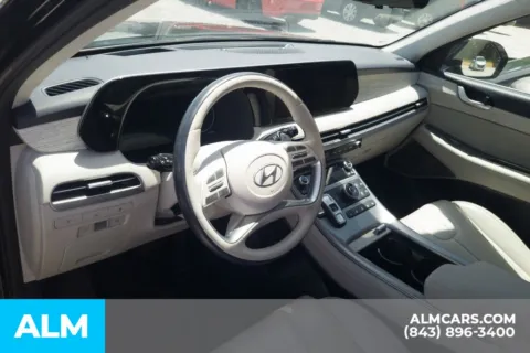 More photos of 2024 Hyundai Palisade Calligraphy at ALM Hyundai Florence, SC