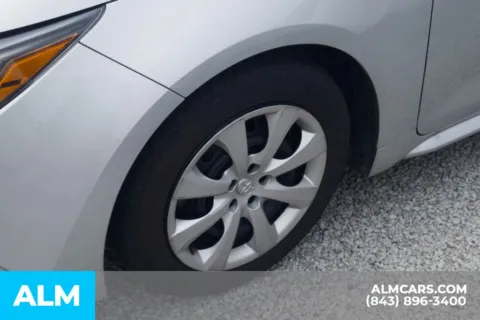 More photos of 2024 Toyota Corolla LE at ALM Hyundai Florence, SC