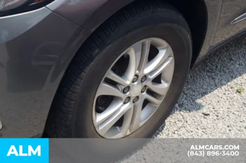 More photos of 2019 Buick Enclave Premium Group at ALM Hyundai Florence, SC