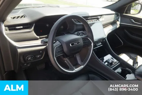 More photos of 2024 Jeep Grand Cherokee 4xe at ALM Hyundai Florence, SC