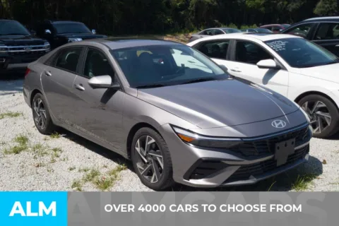 Photos of 2024 Hyundai Elantra Limited for sale in Florence, SC at ALM Hyundai Florence