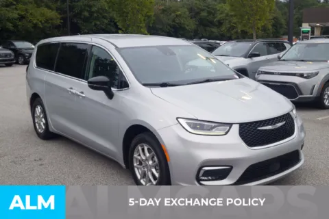 Another view of 2024 Chrysler Pacifica Touring L for sale in Florence, SC at ALM Hyundai Florence