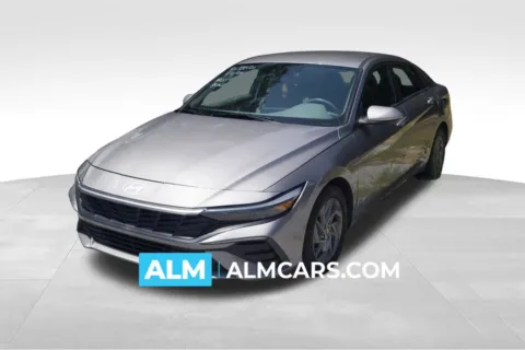 Gray 2024 Hyundai Elantra SEL for sale in Florence, SC