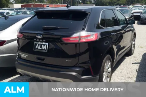More photos of 2022 Ford Edge Titanium at ALM Hyundai Florence, SC