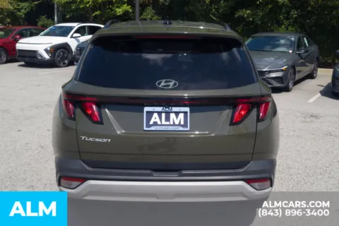 More photos of 2025 Hyundai Tucson SEL at ALM Hyundai Florence, SC