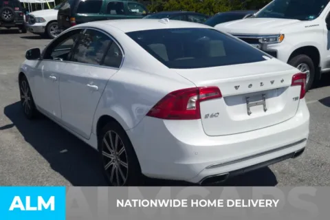 More photos of 2018 Volvo S60 Inscription T5 at ALM Hyundai Florence, SC