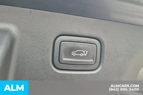 More photos of 2024 Hyundai Kona Limited at ALM Hyundai Florence, SC