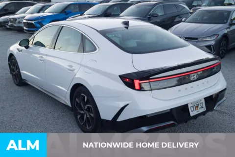More photos of 2025 Hyundai Sonata SEL at ALM Hyundai Florence, SC