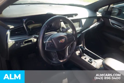 More photos of 2021 Cadillac XT5 Luxury at ALM Hyundai Florence, SC