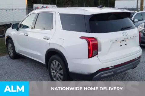More photos of 2025 Hyundai Palisade SEL at ALM Hyundai Florence, SC