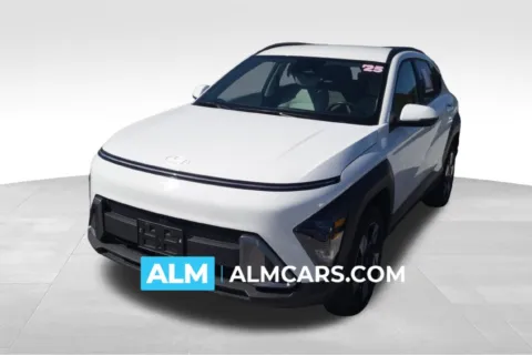 White 2025 Hyundai Kona SEL for sale in Florence, SC