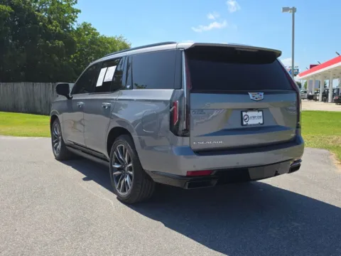 More photos of 2021 Cadillac Escalade Sport at Pensacola Used Cars, FL