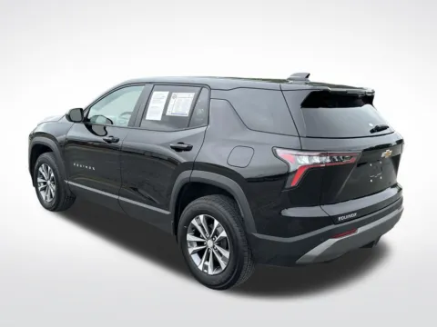 More photos of 2025 Chevrolet Equinox LT at Pensacola Used Cars, FL