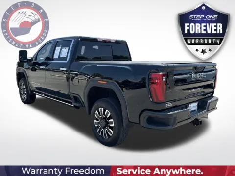 More photos of 2024 GMC Sierra 3500HD Denali Ultimate at Pensacola Used Cars, FL