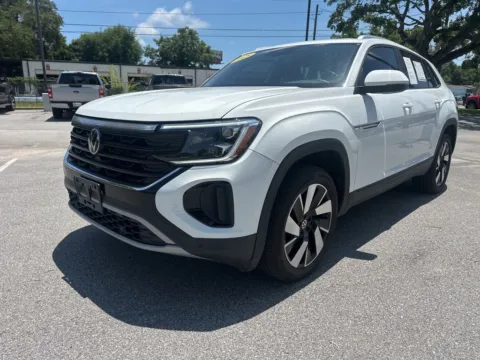 White 2025 Volkswagen Atlas Cross Sport 2.0T SE w/Technology for sale in Pensacola, FL