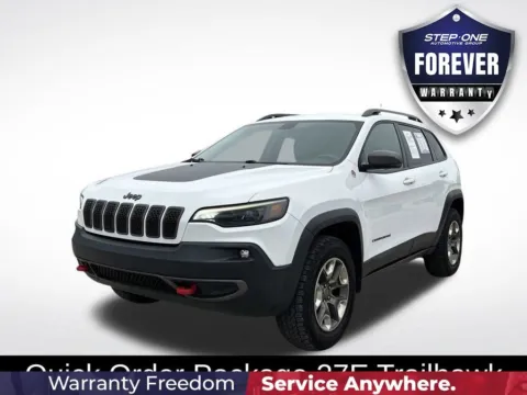 Photos of 2019 Jeep Cherokee Trailhawk for sale in Pensacola, FL at Pensacola Used Cars