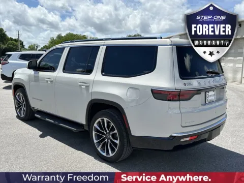 More photos of 2022 Jeep Wagoneer Series II at Pensacola Used Cars, FL