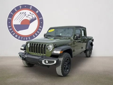Green 2023 Jeep Gladiator Sport for sale in Pensacola, FL