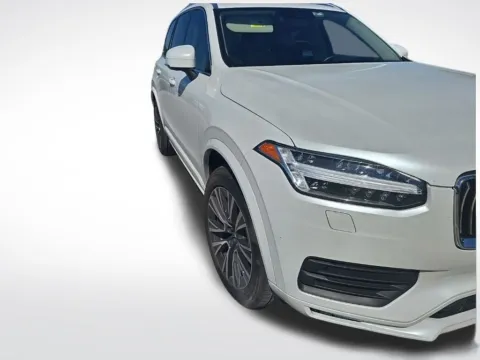 Another view of 2022 Volvo XC90 T6 Momentum for sale in Pensacola, FL at Pensacola Used Cars