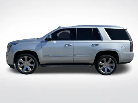 More photos of 2020 Cadillac Escalade Luxury at Pensacola Used Cars, FL