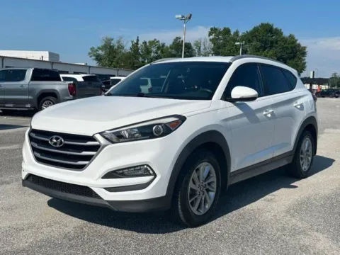 White 2018 Hyundai Tucson SEL Plus for sale in Pensacola, FL