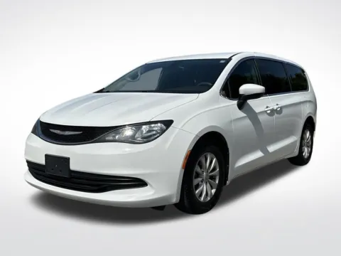Photos of 2017 Chrysler Pacifica Touring for sale in Pensacola, FL at Pensacola Used Cars