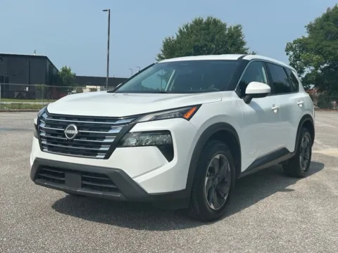 White 2024 Nissan Rogue SV for sale in Pensacola, FL