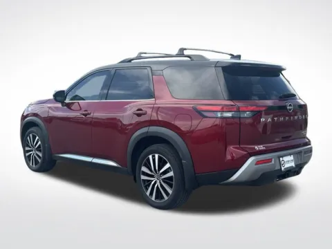 More photos of 2024 Nissan Pathfinder Platinum at Pensacola Used Cars, FL