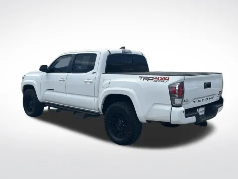 More photos of 2022 Toyota Tacoma TRD Sport at Pensacola Used Cars, FL