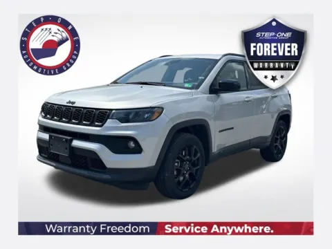 Silver 2025 Jeep Compass Latitude for sale in Pensacola, FL