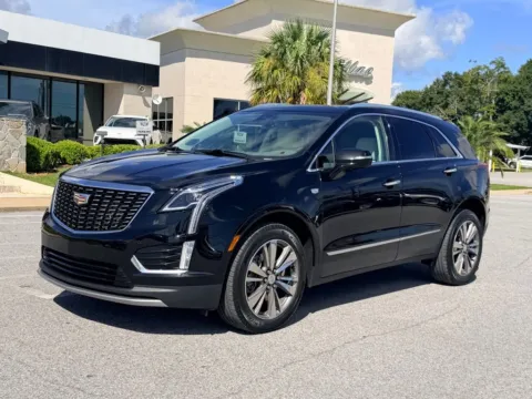 Black 2021 Cadillac XT5 Premium Luxury for sale in Pensacola, FL