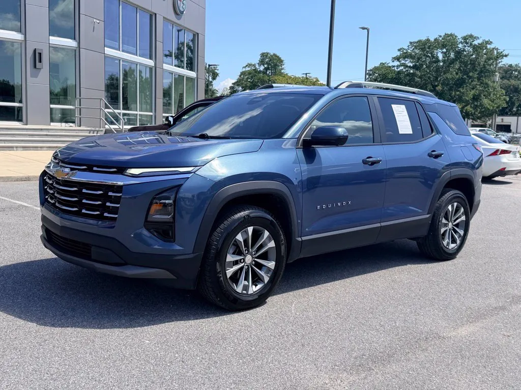 2025 Chevrolet Equinox LT