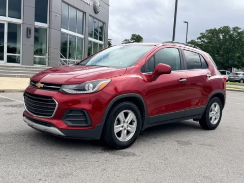 Red 2018 Chevrolet Trax LT for sale in Pensacola, FL
