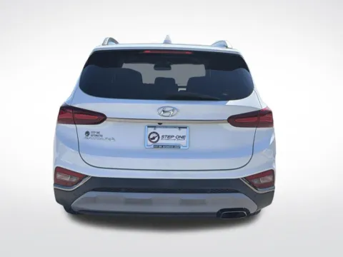 More photos of 2020 Hyundai Santa Fe Limited at Step One Motorsports, FL