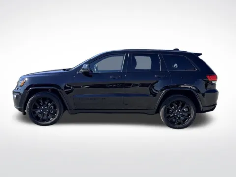 Another view of 2020 Jeep Grand Cherokee Altitude for sale in Pensacola, FL at Step One Motorsports